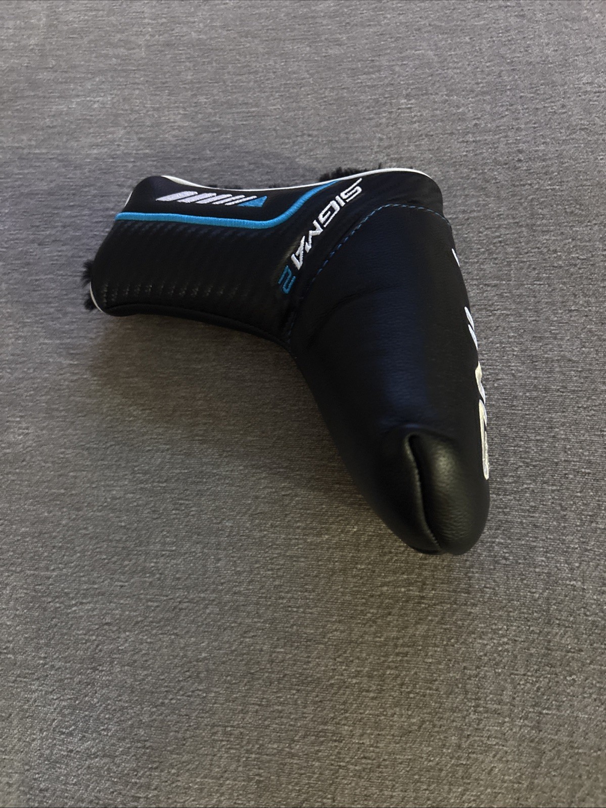PING SIGMA 2 Blade putter head cover RARE! Magnetic.