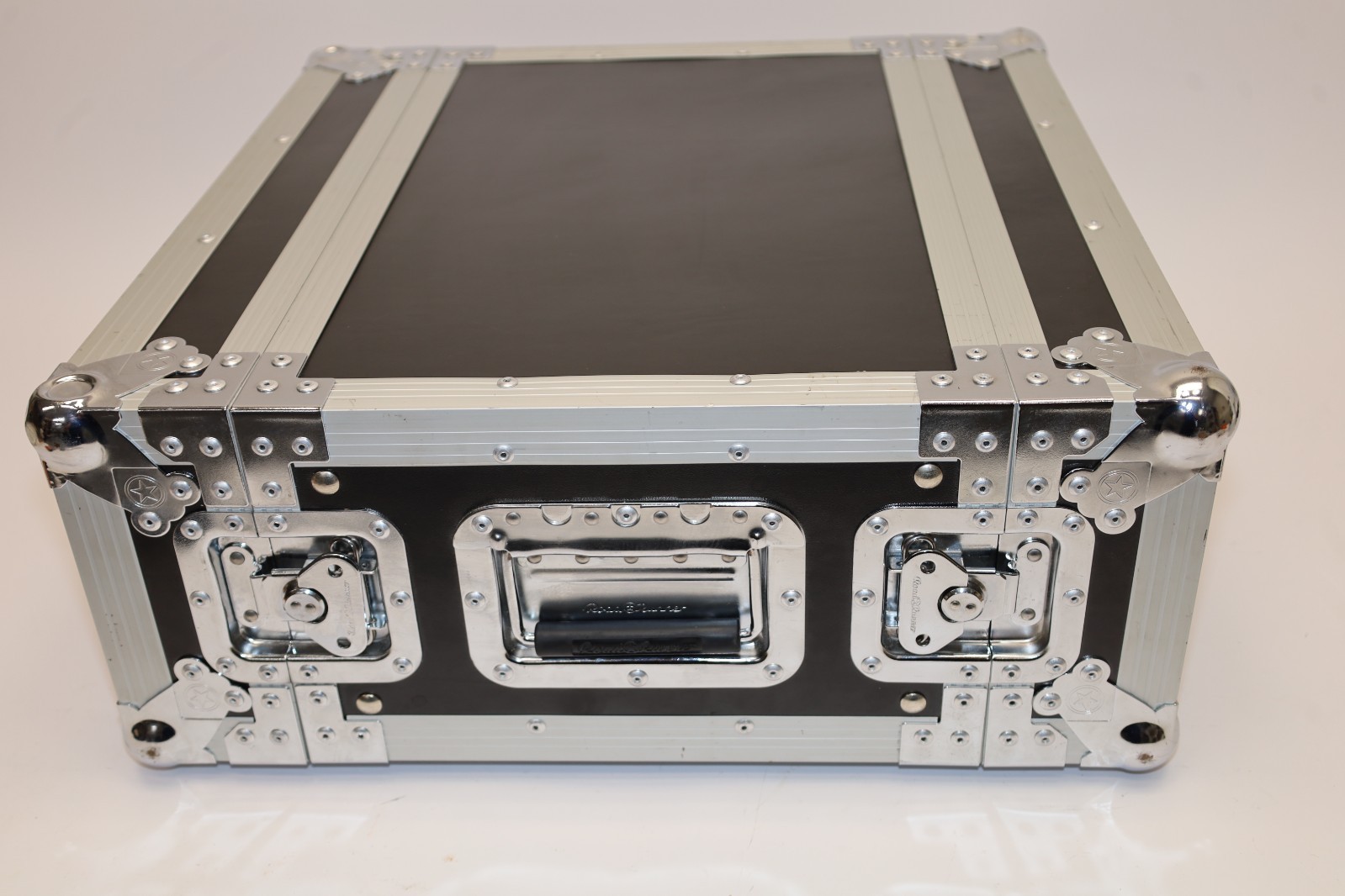 Road Runner 4RRUED Rack Storage Travel Case 21 X 21 X 9