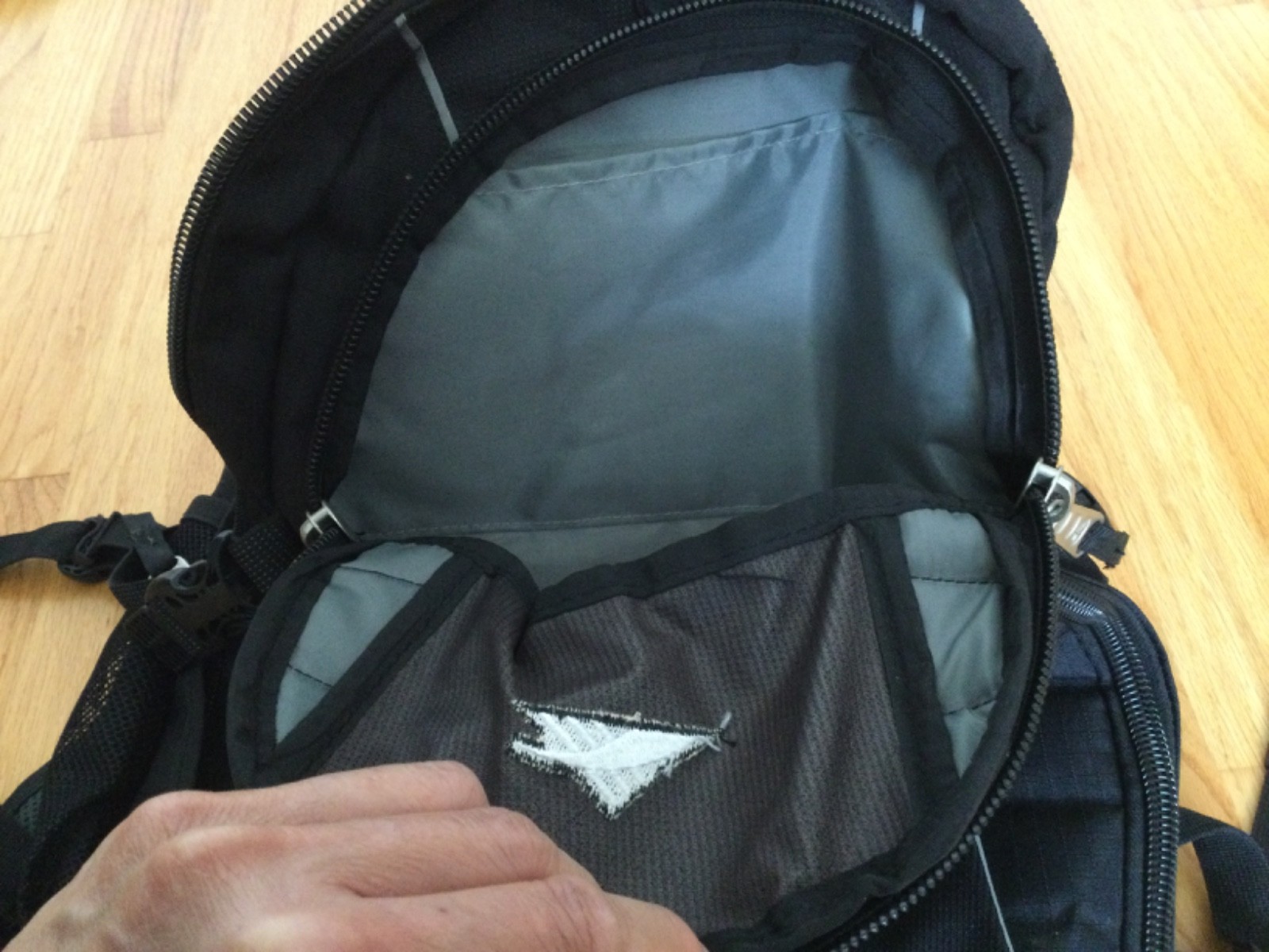 High Sierra Swerve Black HP Backpack