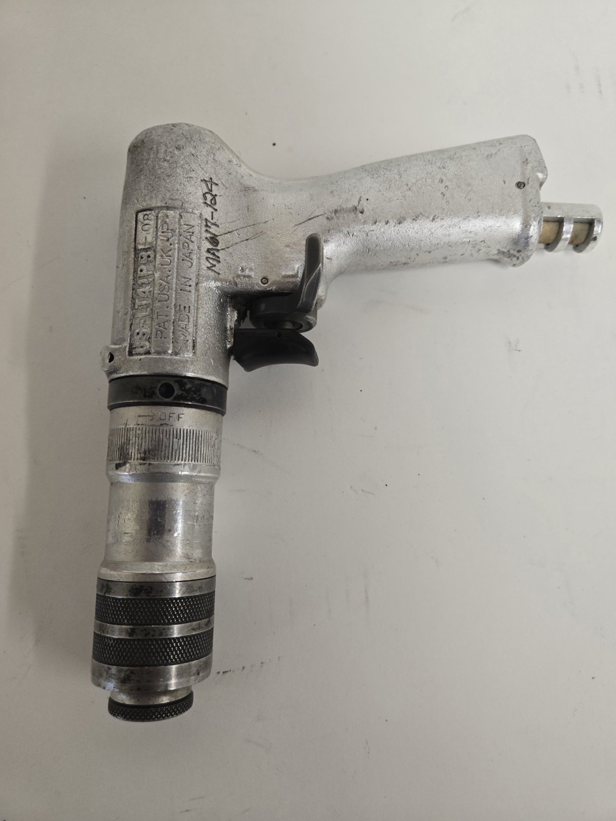 URYU US-LT41PB-08 PISTOL GRIP AIR SCREWDRIVER.