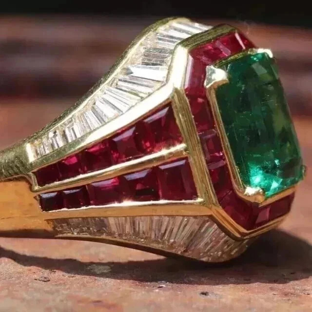 3.12Ct VVS1 Lab-Created Emerald & Ruby Men's Anniversary 14K Yellow Gold FN Ring