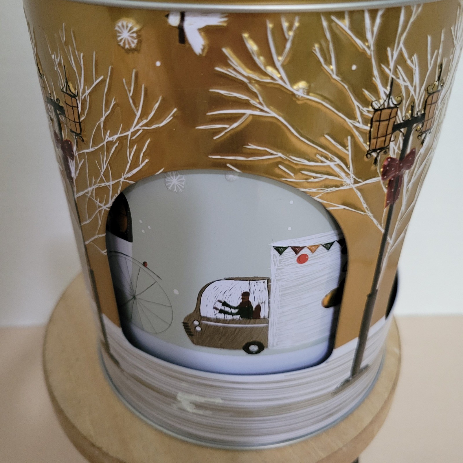 Stockmeyer Rotating Music Candy Tin Holiday Winter Scene Empty