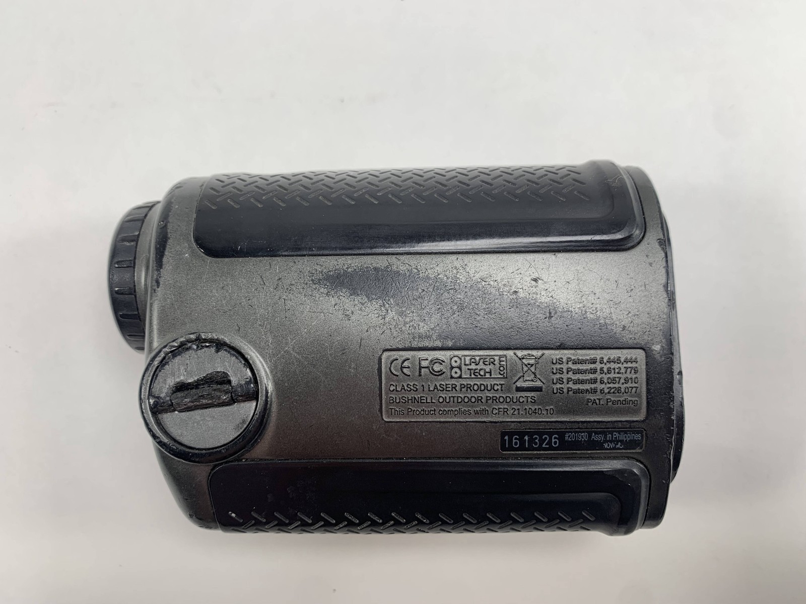 Bushnell Tour V2 Rangefinder Golf Laser Range Finder ( SEE DESCRIPTION)