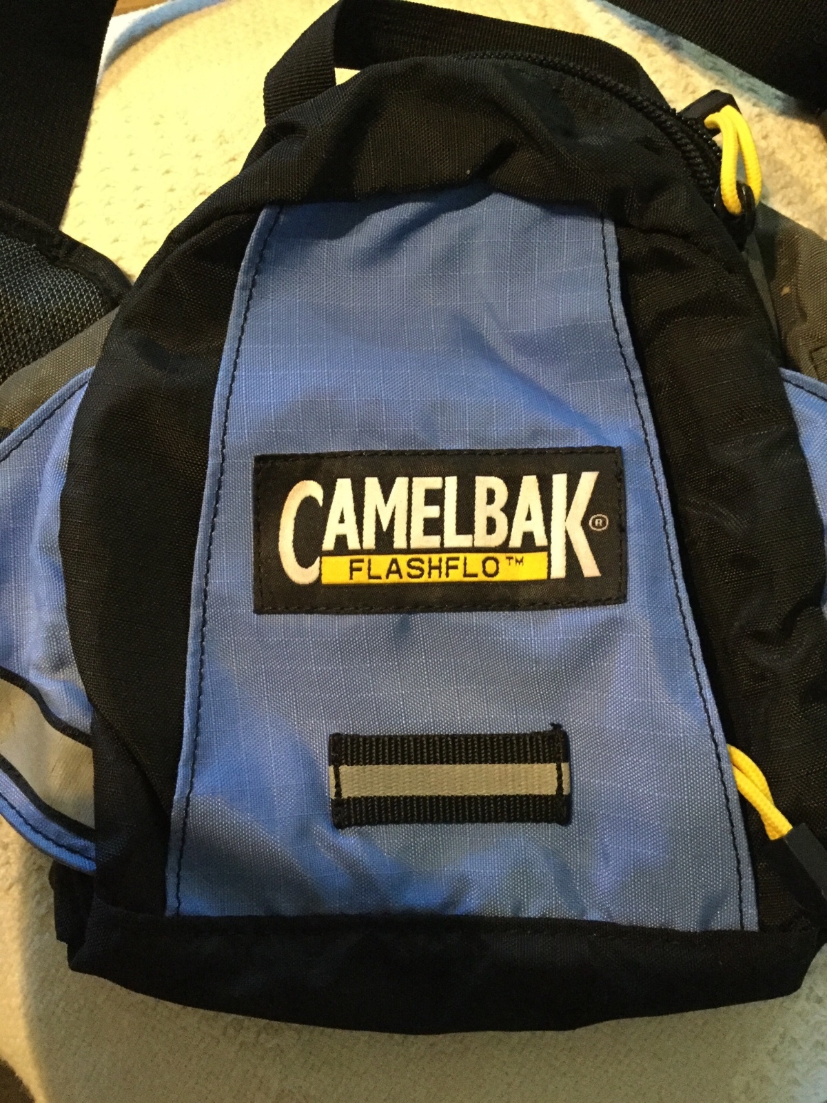 Camelbak Flashflo blue gray no bladder 9”H 12”L