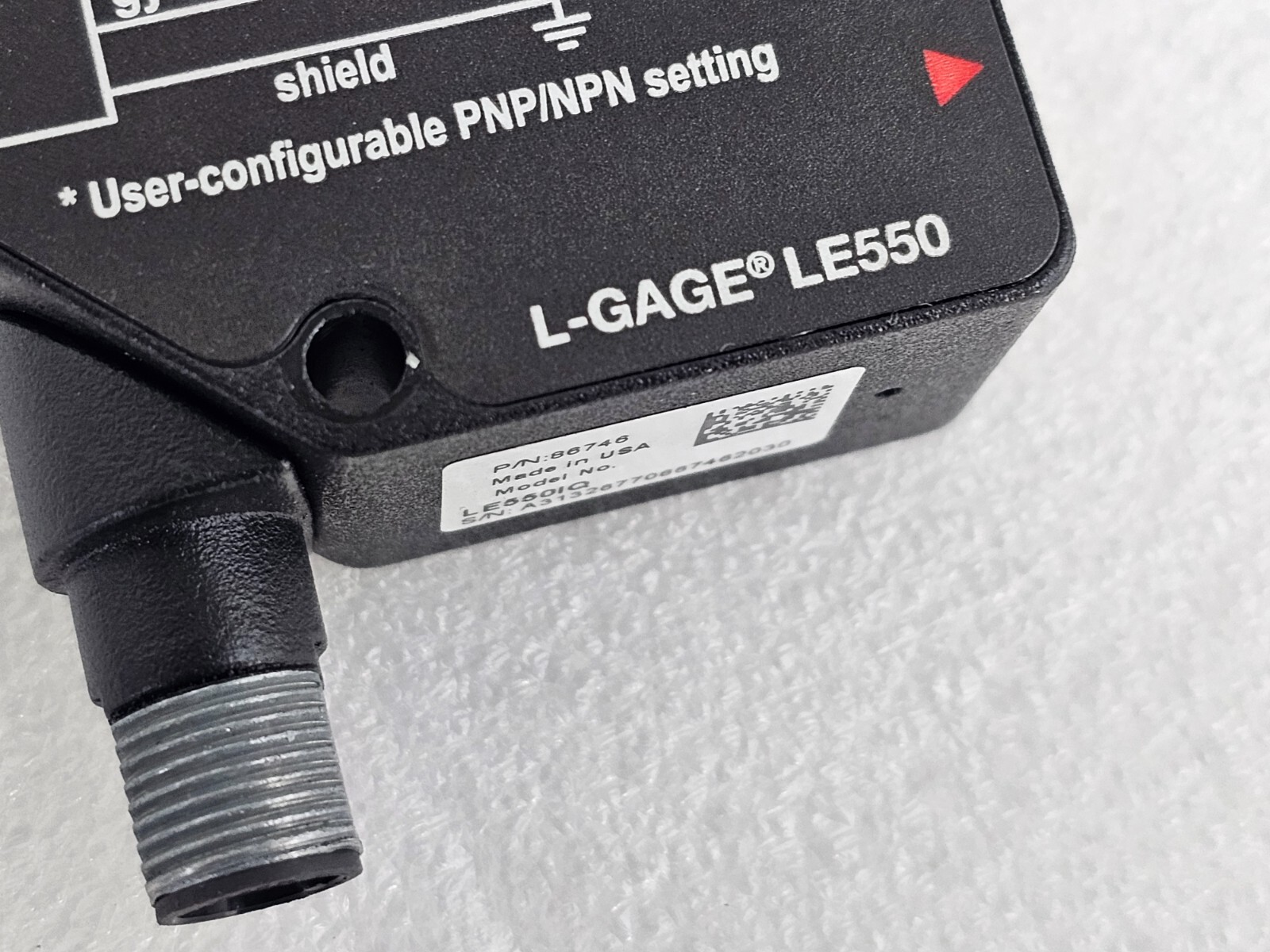 1PC BANNER L-GAGE LE550 Displacement Sensor