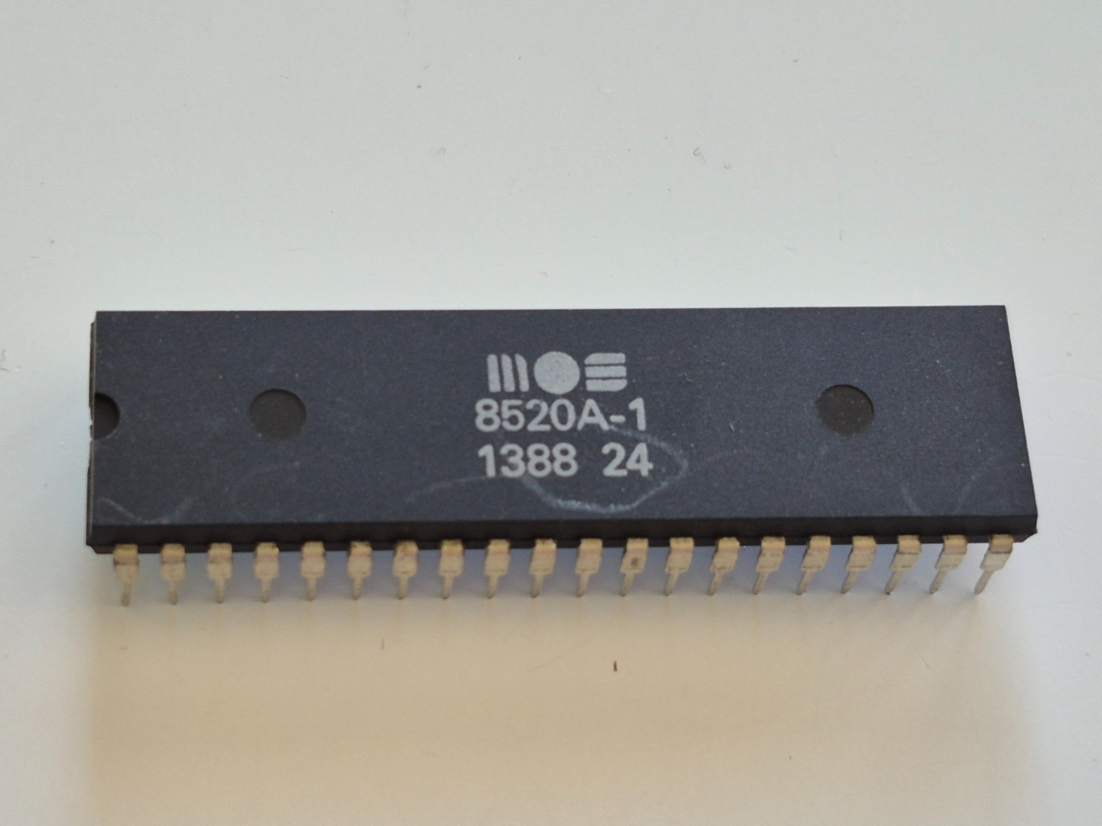 ✅ 1 Chip CSG 8520A-1 8520 8520PD 318029 ⭐ Commodore Amiga 500 / 2000 ⚡️