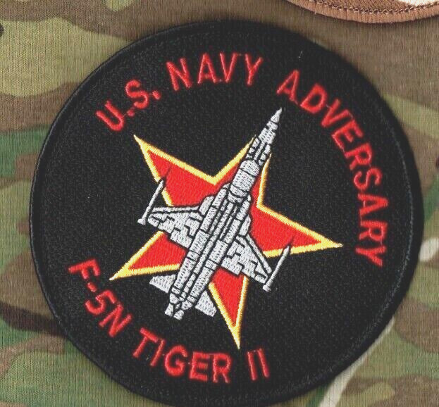 US NAVY FIGHTER WEAPON SCHOOL NSAWC NAWDC vêlkrö PATCH: F-5N TIGER II RED-STAR
