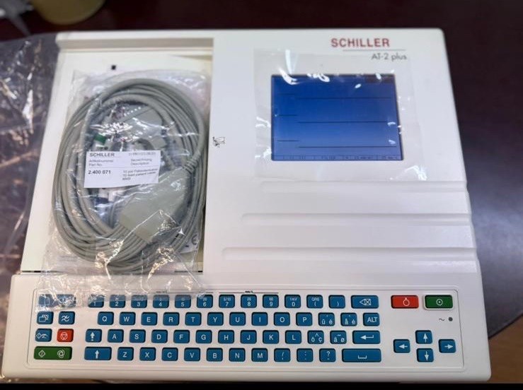 Schiller AT-2 Plus EKG