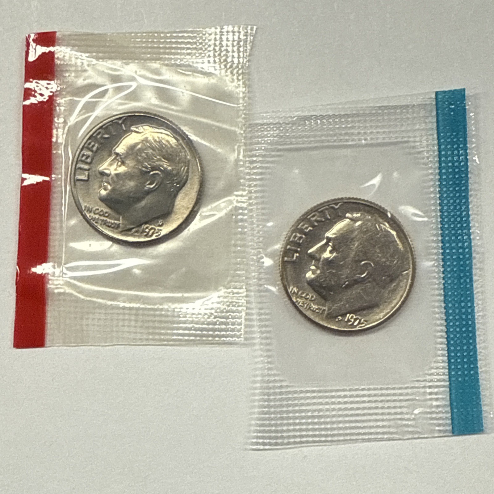 1975 P&D Roosevelt Dimes from Mint Set in Mint Cello with Free Shipping