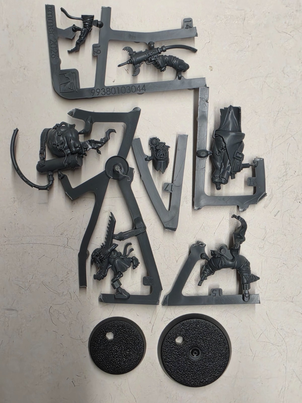 Ork Painboy with Grot Orderly, Armageddon, Push-fit New Sculps, Orks, GW, 40k