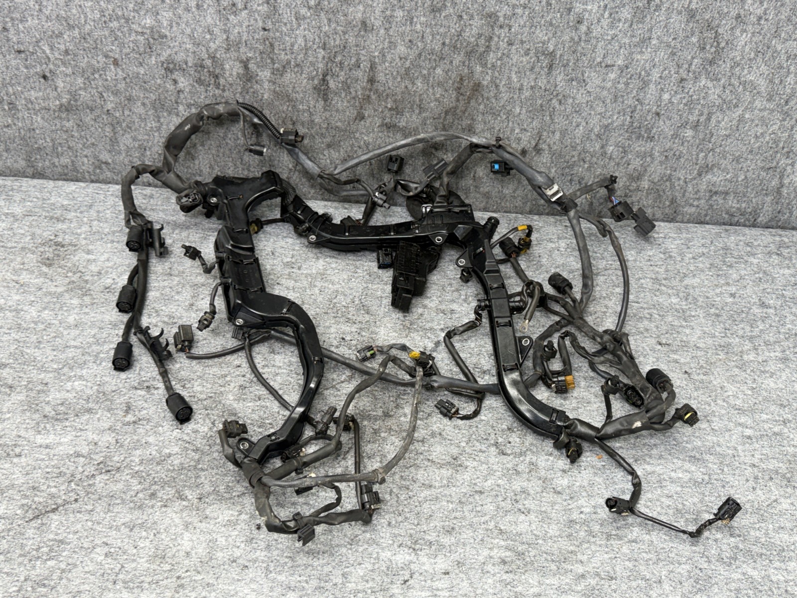 2014-2018 Engine Motor Wiring Harness Wiring Mercedes W218 CLS63s E63 M157 oem