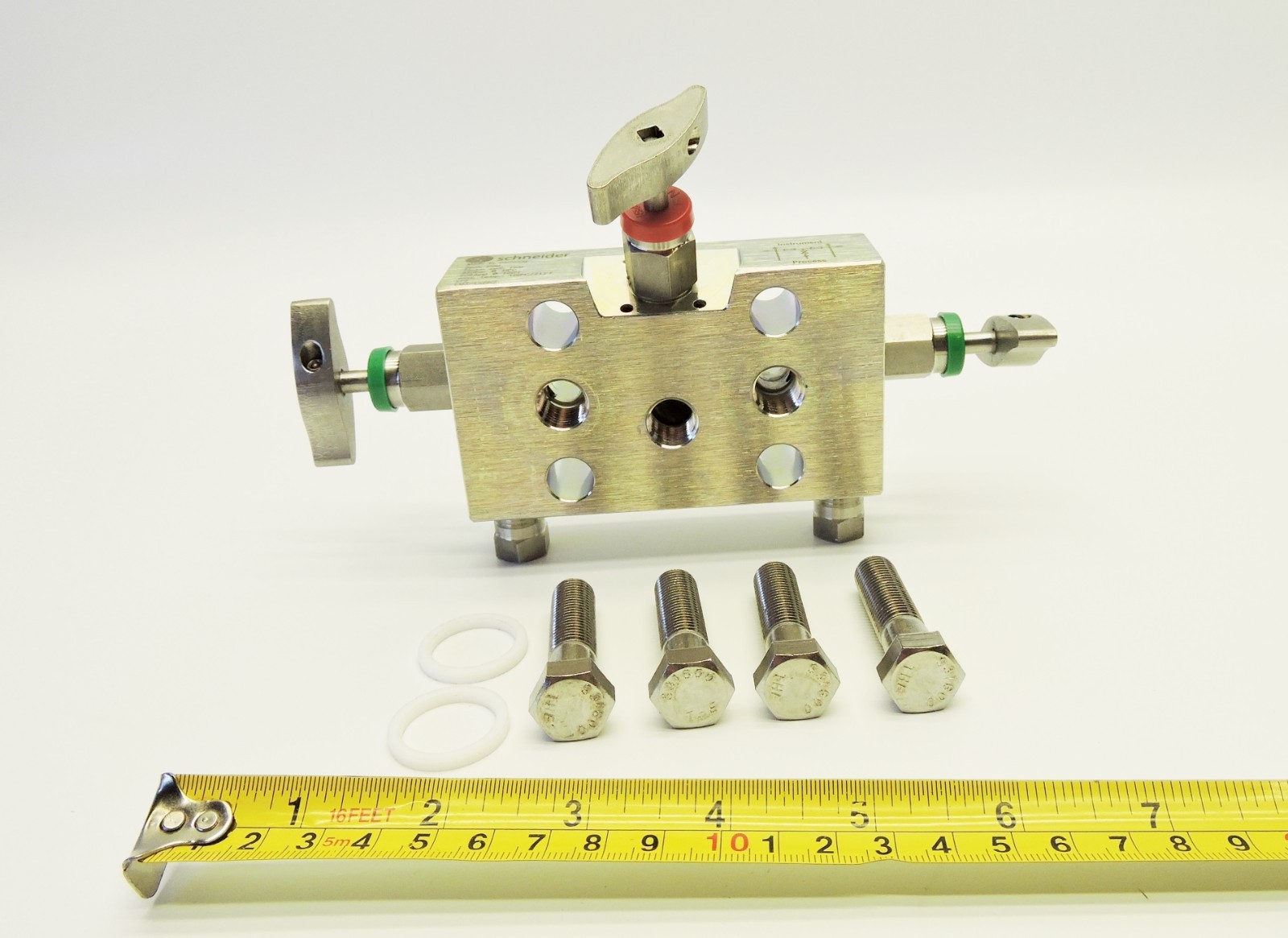 Schneider Equalizer Manifold LF2 EM3-LKDN2 TypeEM3 Direct Mount to Differential