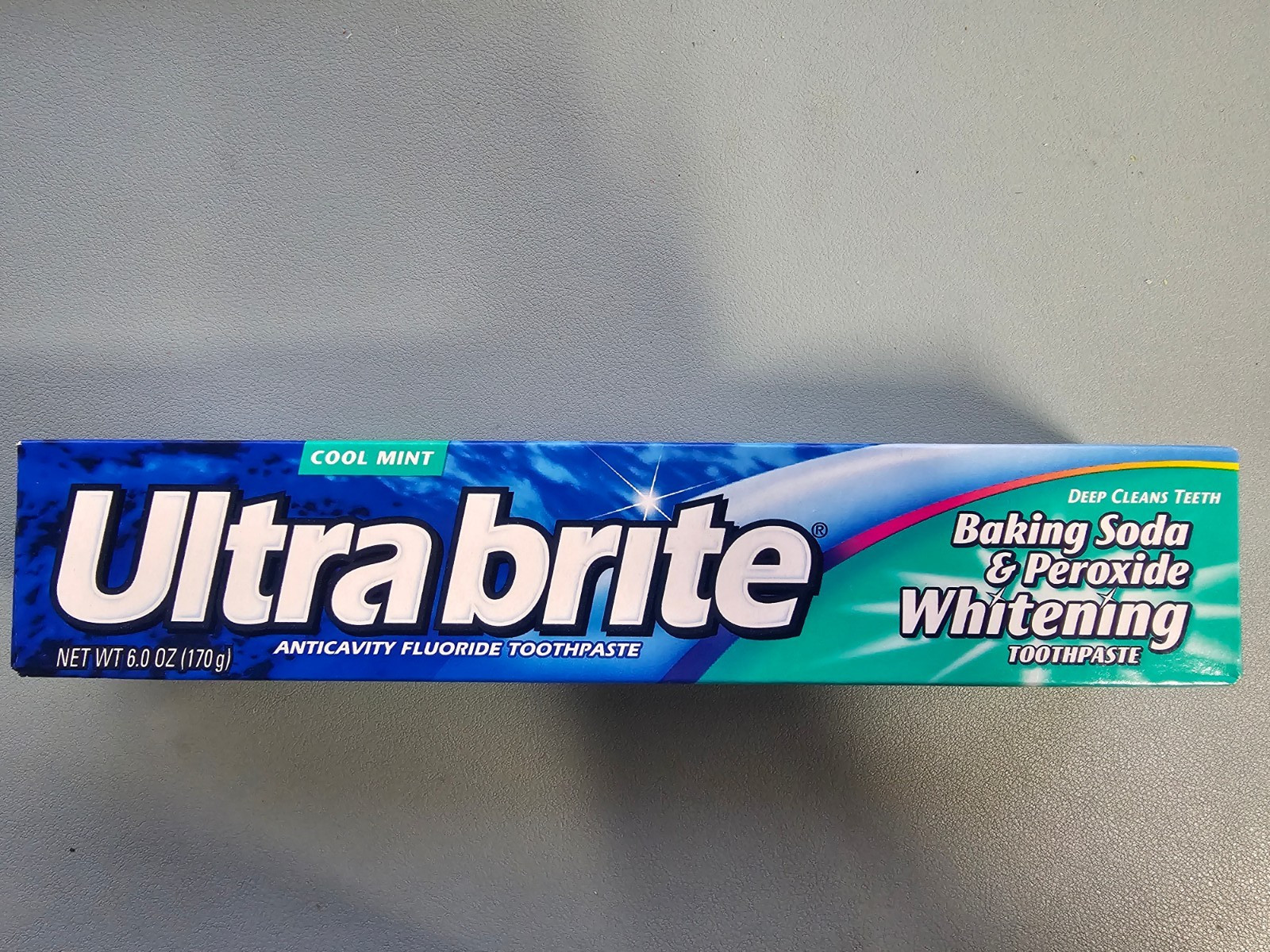 6 PACK Ultra Brite Cool Mint Toothpaste with Baking Soda & Peroxide 6oz