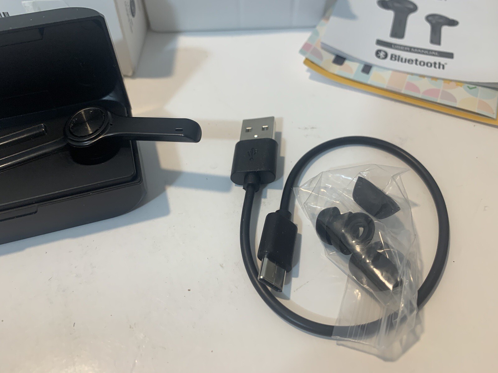 Tt000082 Vi-lux Model, Black In-Ear Headset Openbox
