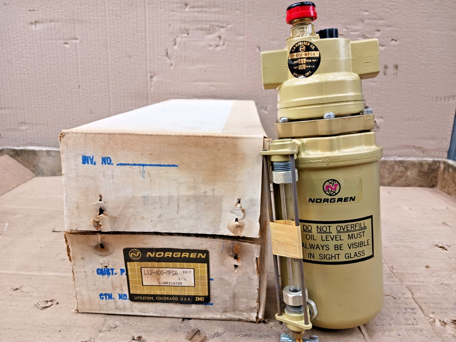NEW NORGREN L12-400-MPGA PNEUMATIC LUBRICATOR 1/2" FNPT 250 PSIG INLET
