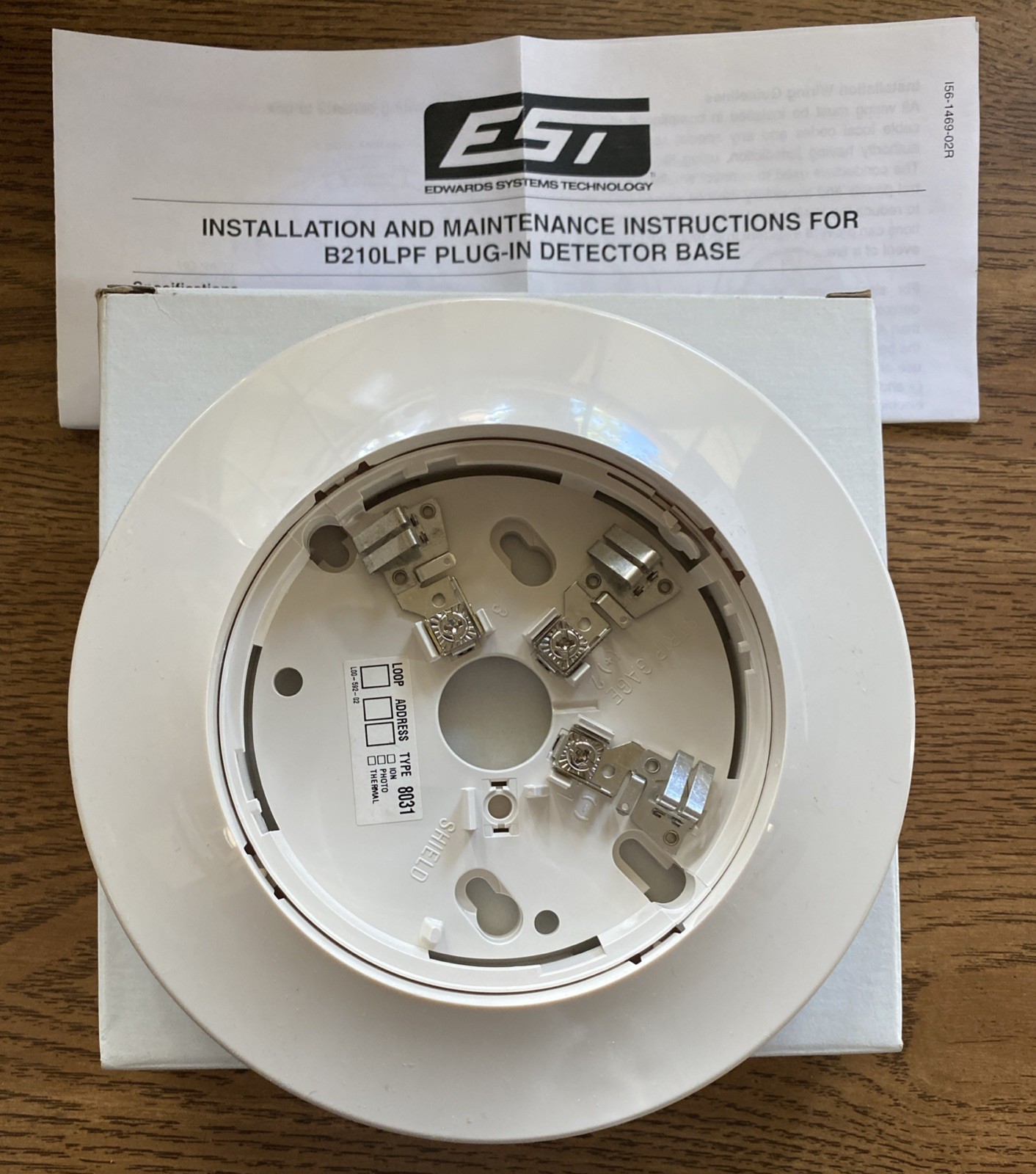 EST B210LPF Fire Alarm Plug In Detector Base