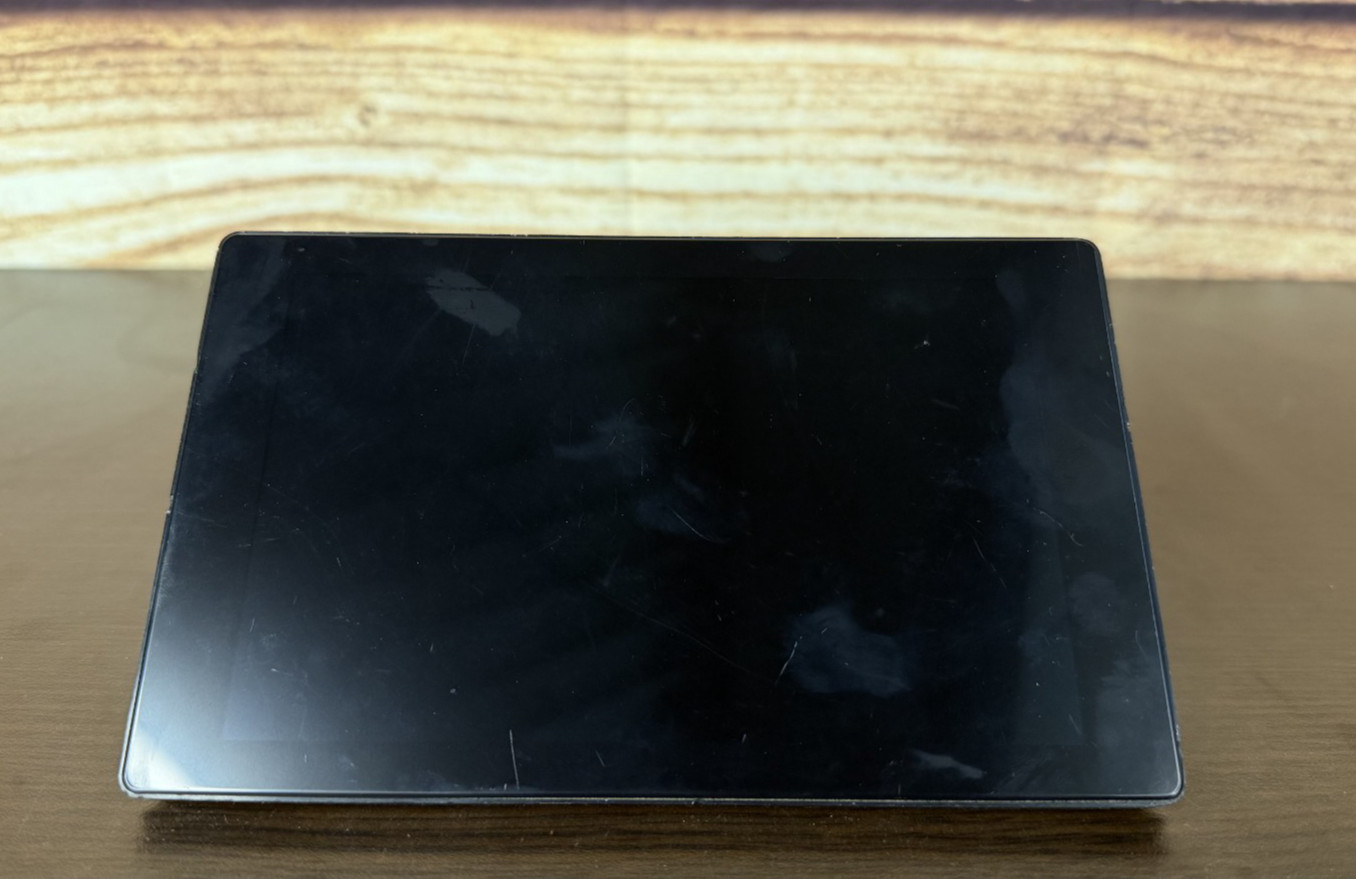 QSC Q-SYS TSC-70-G3 Touch Screen PoE *Minor Scratches*