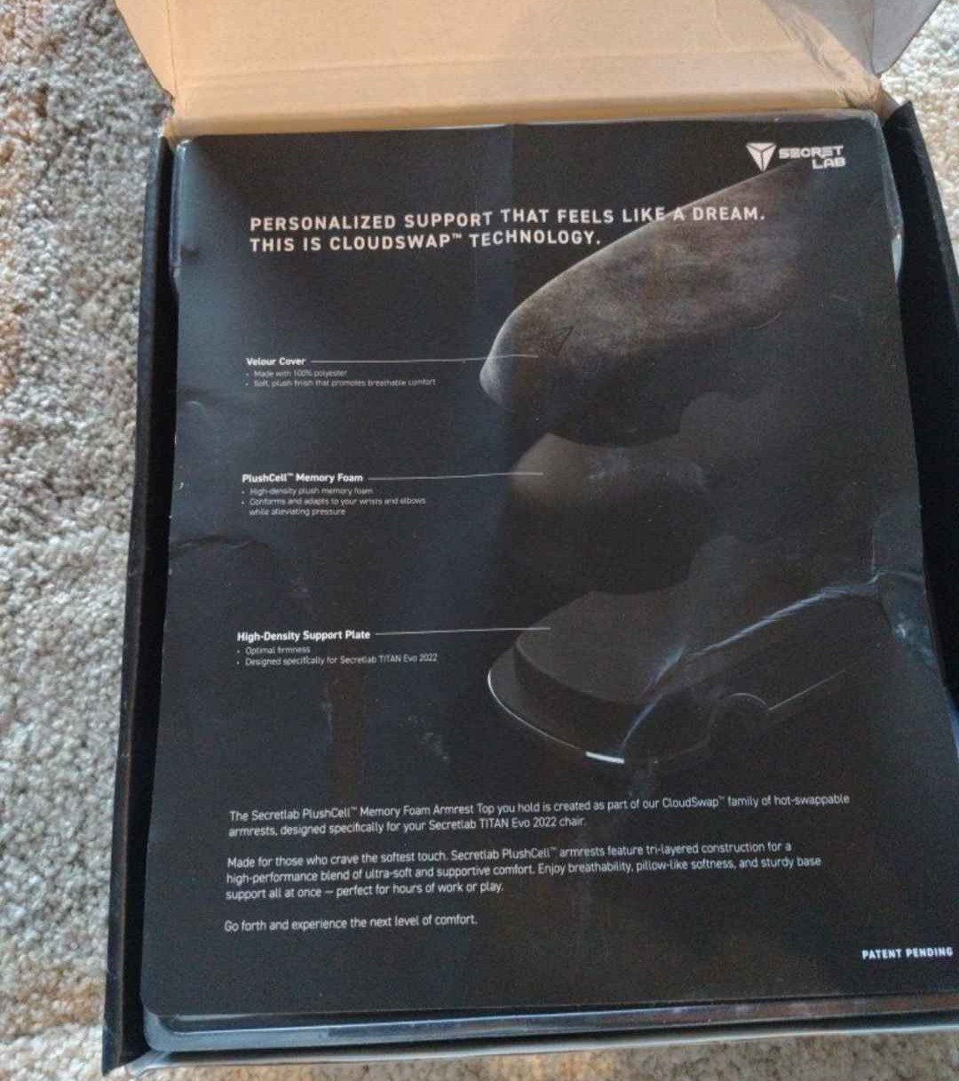 New Secretlab PlushCell Memory Foam - FB marketplace Sell