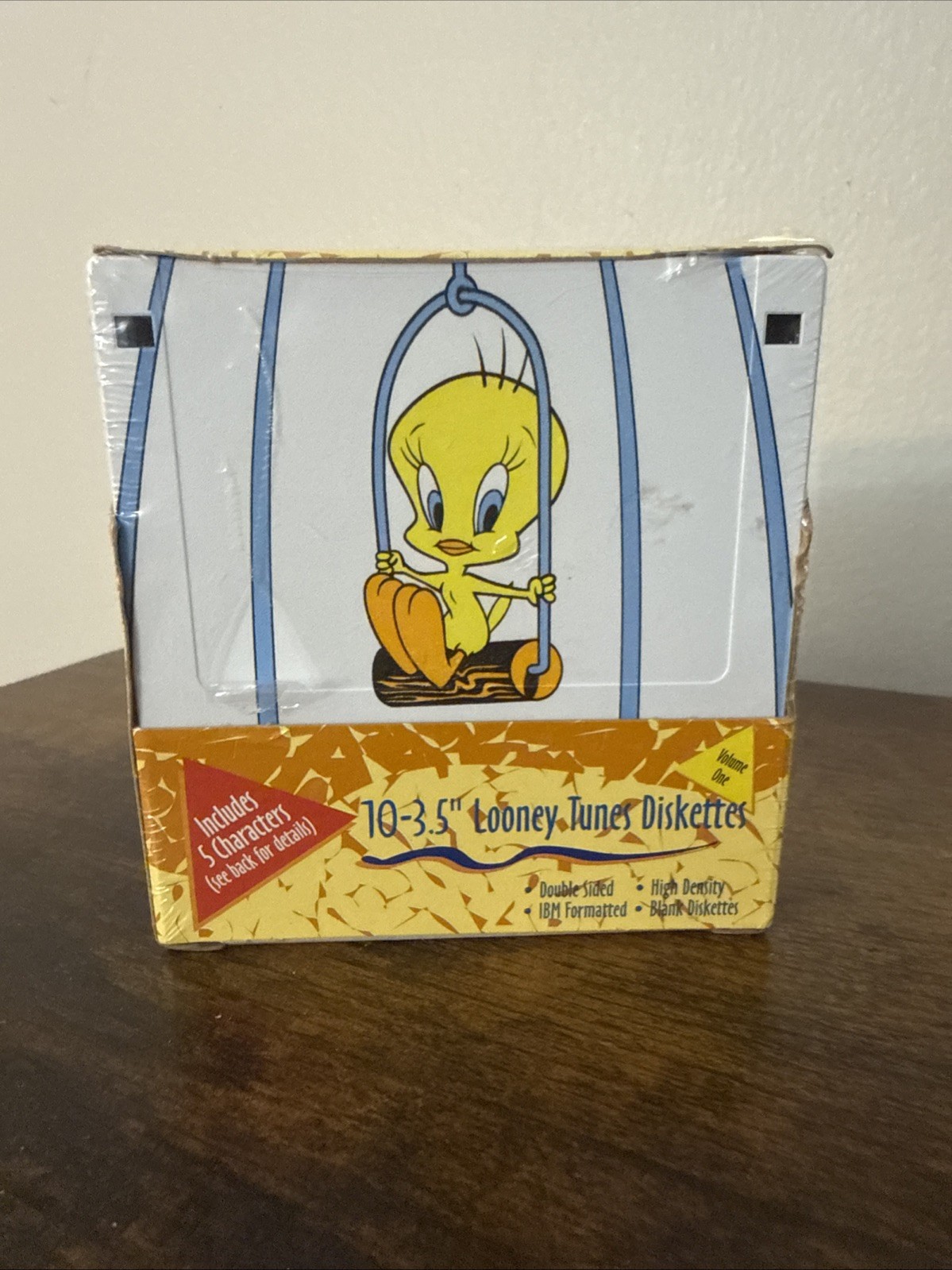 LOONEY TUNES DISKETTES 10 - 3.5" IBM Formatted 1996 Five Characters New Sealed