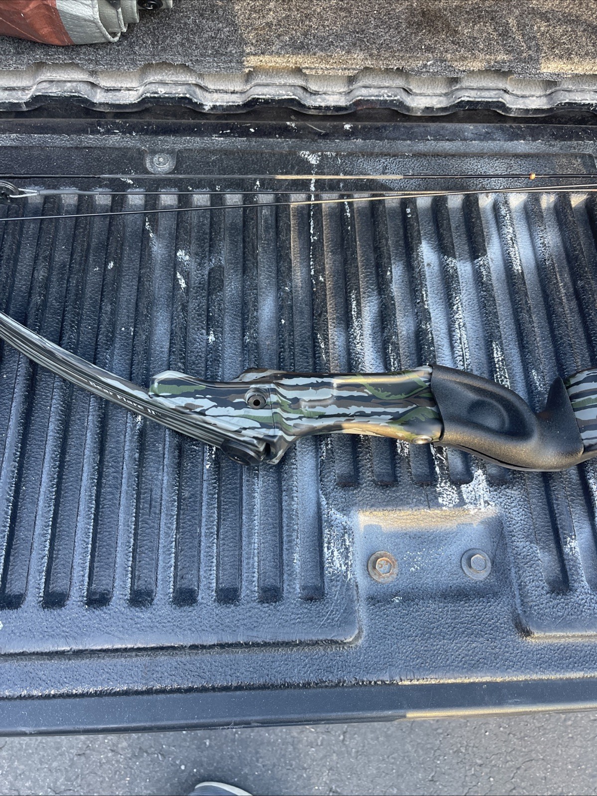 Bear Flare II Compound Bow Camo