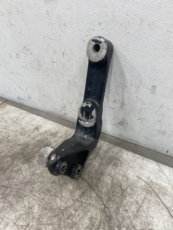 2013 Frame Brackets M111959003 for Paccar (753-10210)