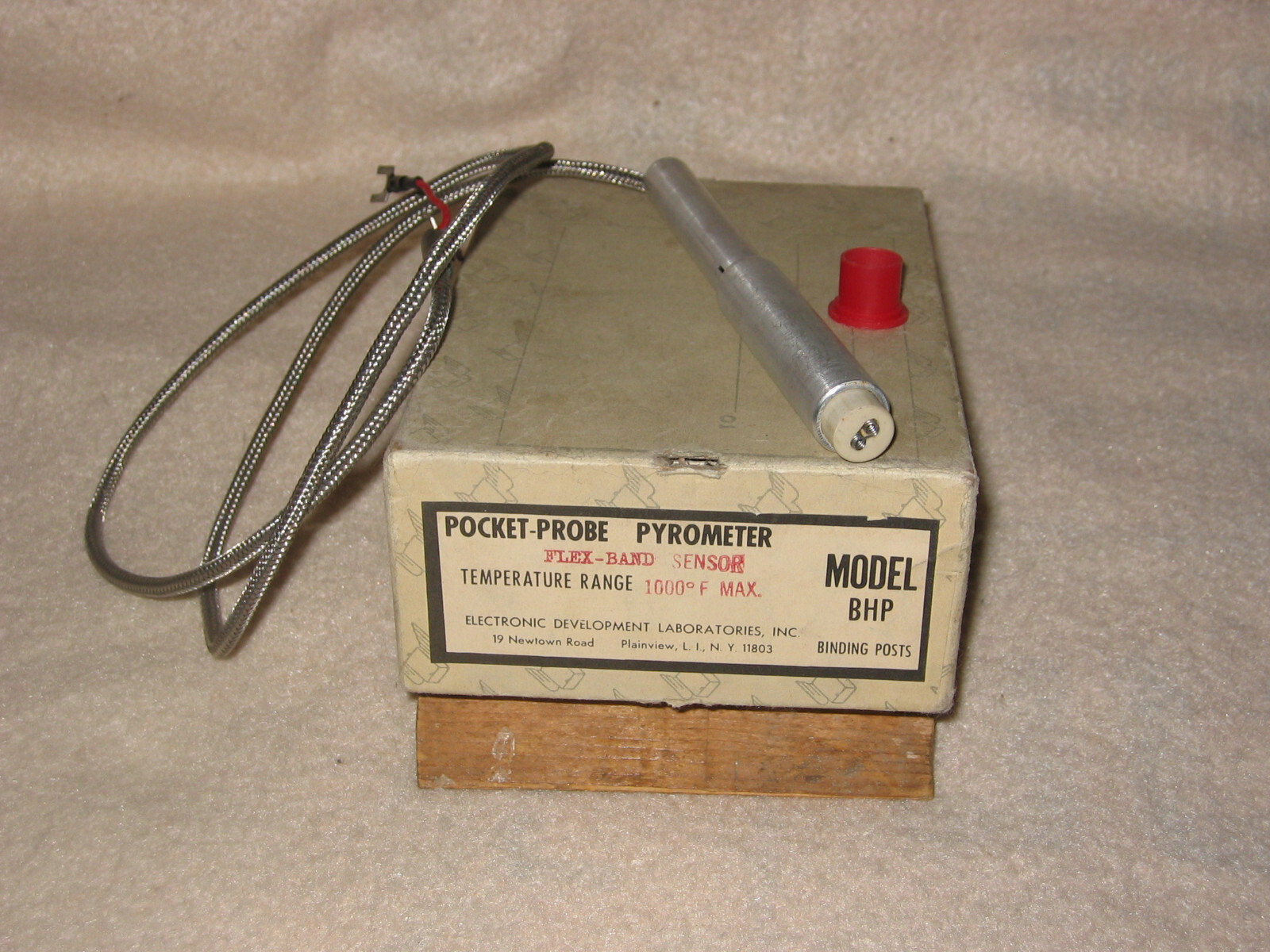 Electronic Developement Pocket Probe Pyrometer 1000 F Max Model BHP Loc T 3