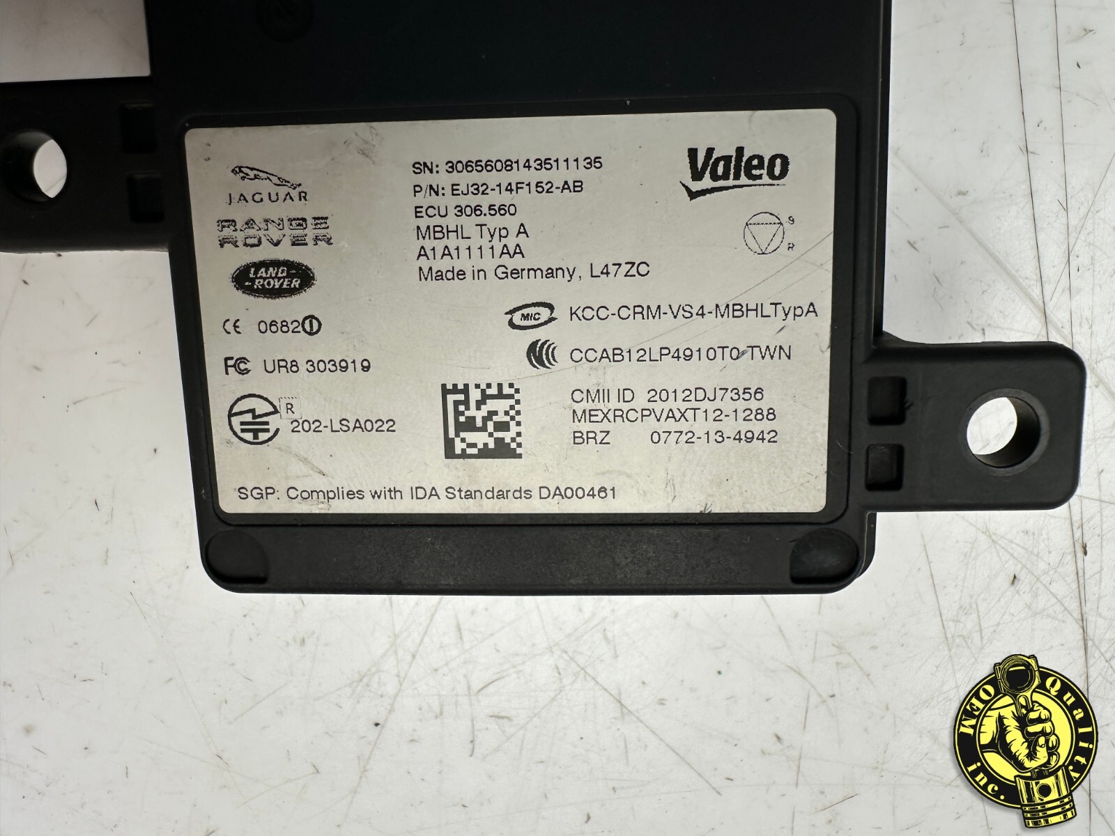 2014-2017 LAND RANGE ROVER EVOQUE LR4 REAR BLIND SPOT RADAR SENSOR EJ3214F152AB