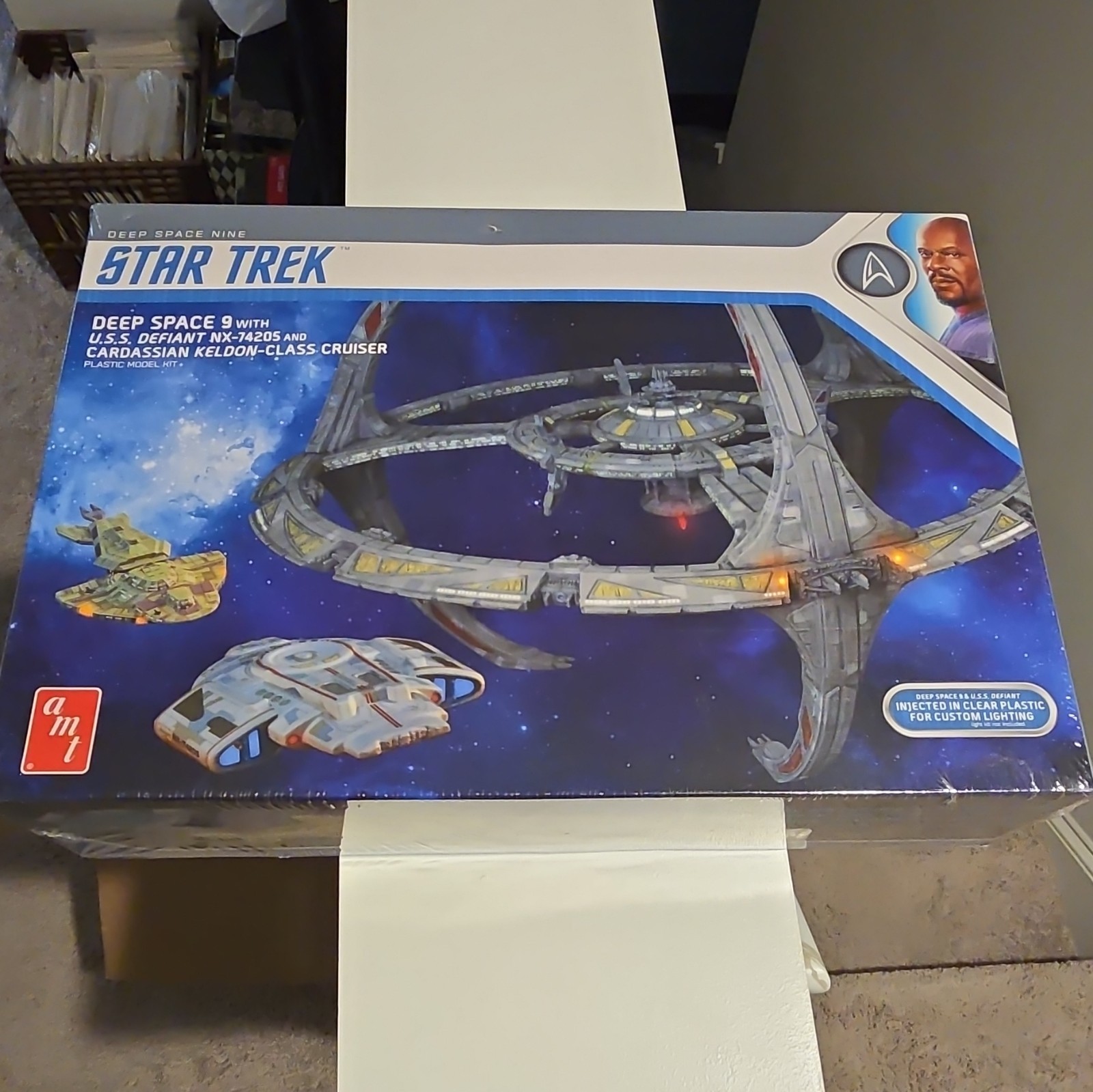 AMT Star Trek Deep Space 9 Model Kit Sealed DS9 Defiant Keldon Class Cruiser