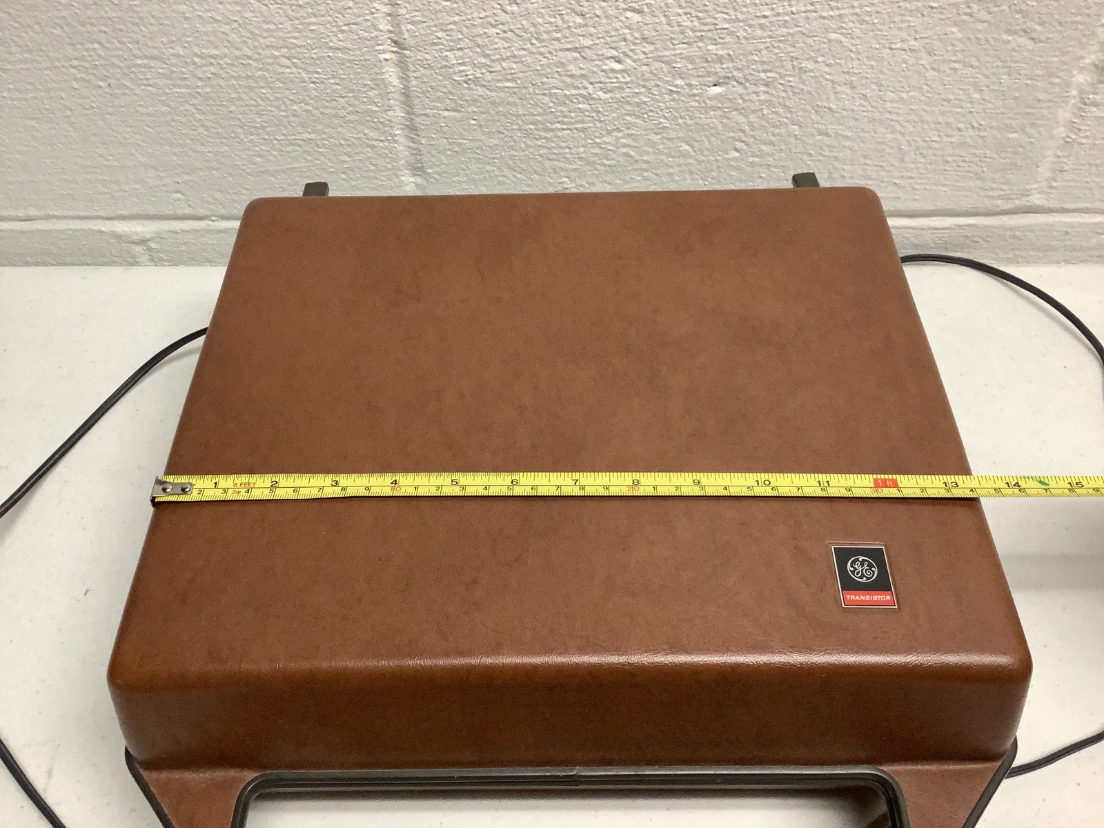 General Electric Transistor Solid State Record Player Vintage 4 Speed **READ**