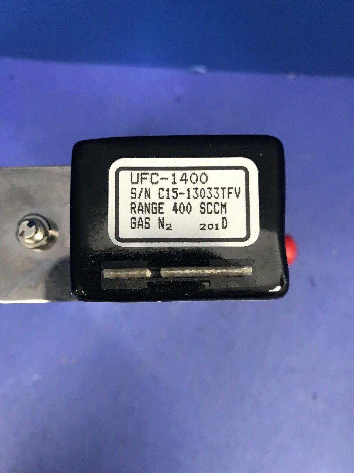 Unit UFC-1400 Mass Flow Controller MFC, N2, 400 SCCM, Used