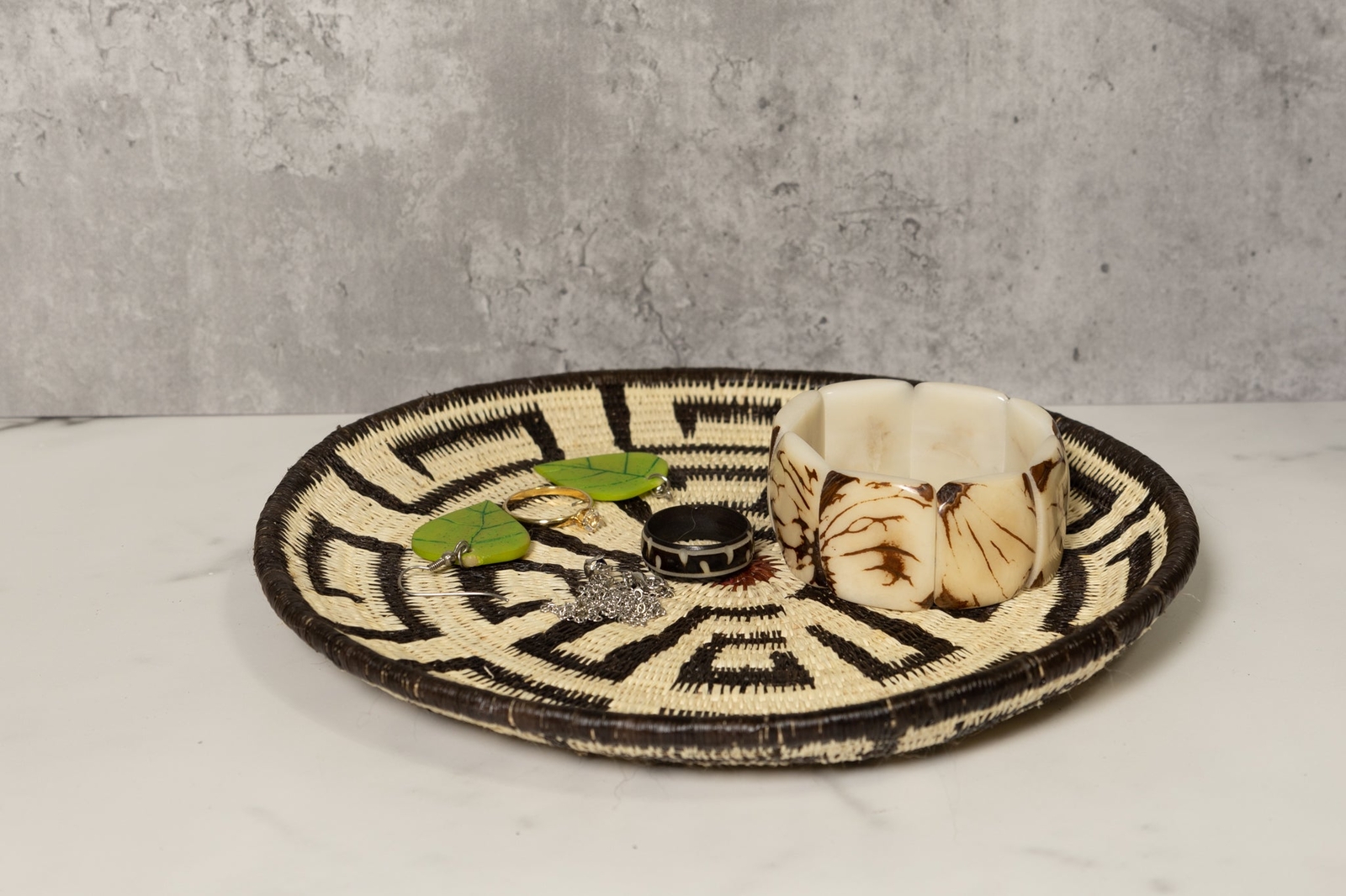 Black and White Greek Key Basket Plate
