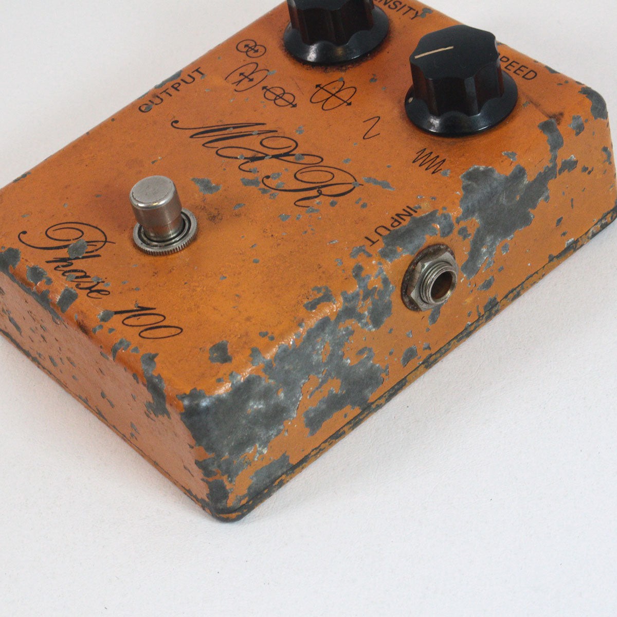 MXR 1975 PHASE100 Script Logo [703797]