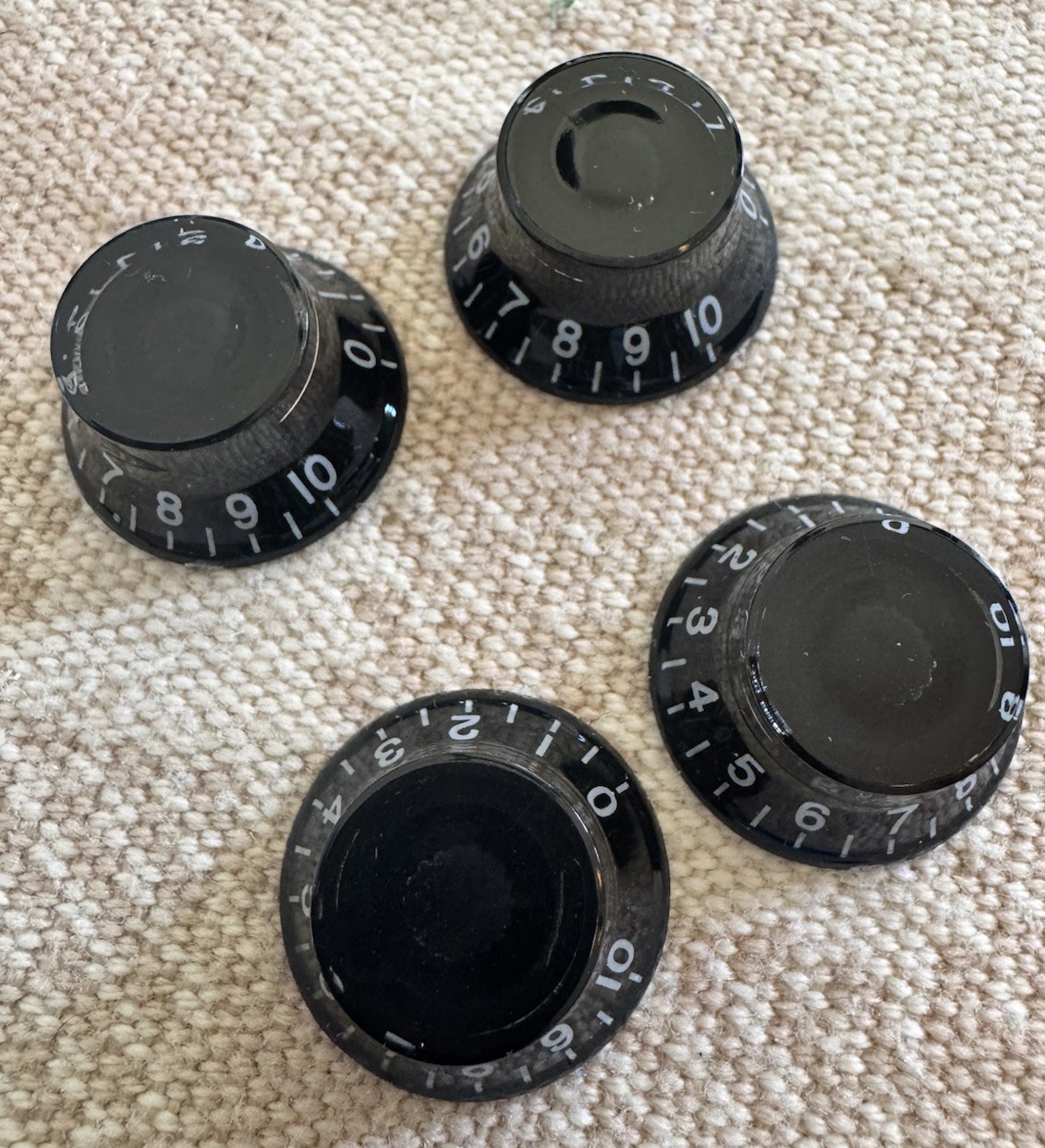 Black TopHat / Bell Knobs (Metric size) set of 4