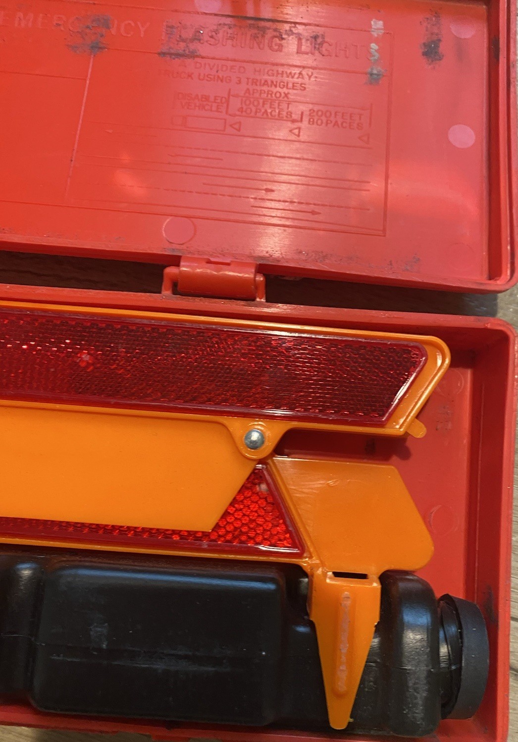Sate-Lite Auto Safe Safety Triangle With Case