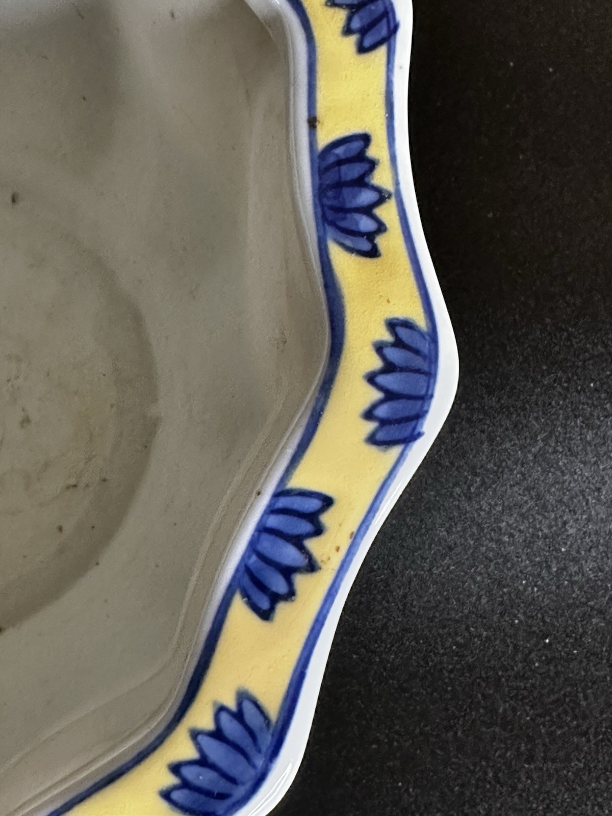 Vintage Chinese Blue/Yellow Ceramic Planter