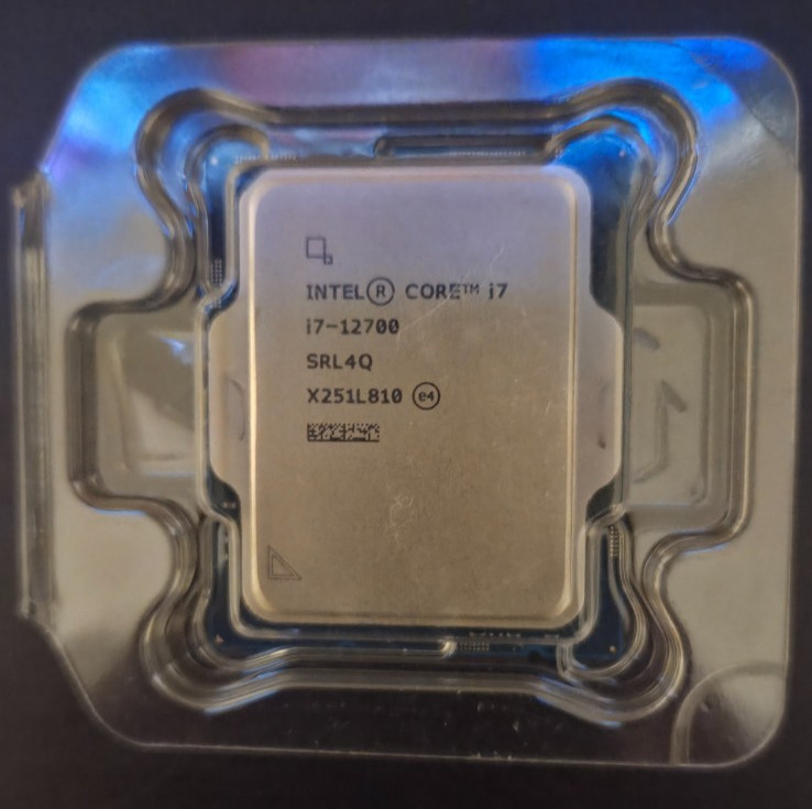 12th Gen Intel Core i7-12700 4.80GHz 12-Core 25MB FCLGA1700 Desktop CPU SRL4Q