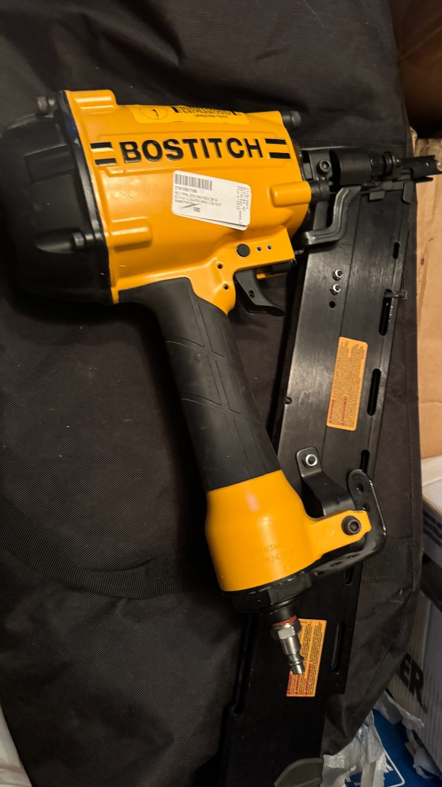 Bostitch 3-1/4-in 28 -Degree Pneumatic Clip head/Roundhead Framing Nailer