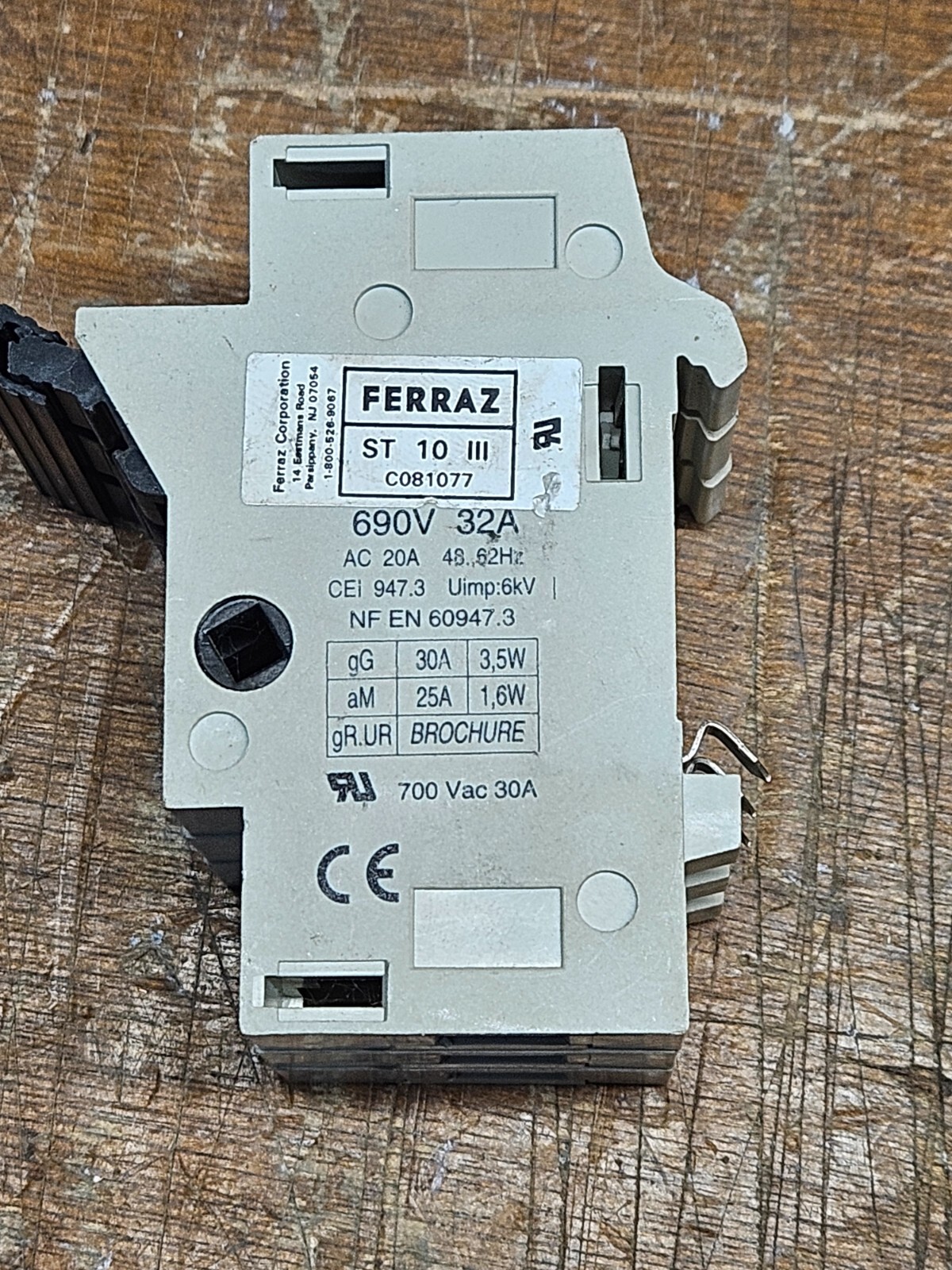 C081077 - Ferraz Fuseholder