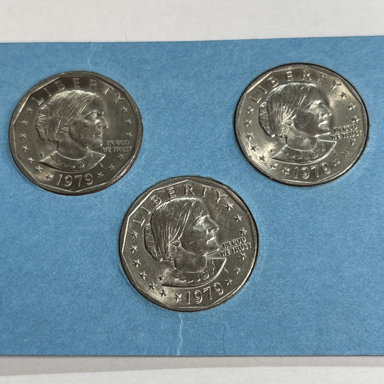 Susan B. Anthony Dollar 1979 First Year Mint Set P D S Uncirculated. set of 3.