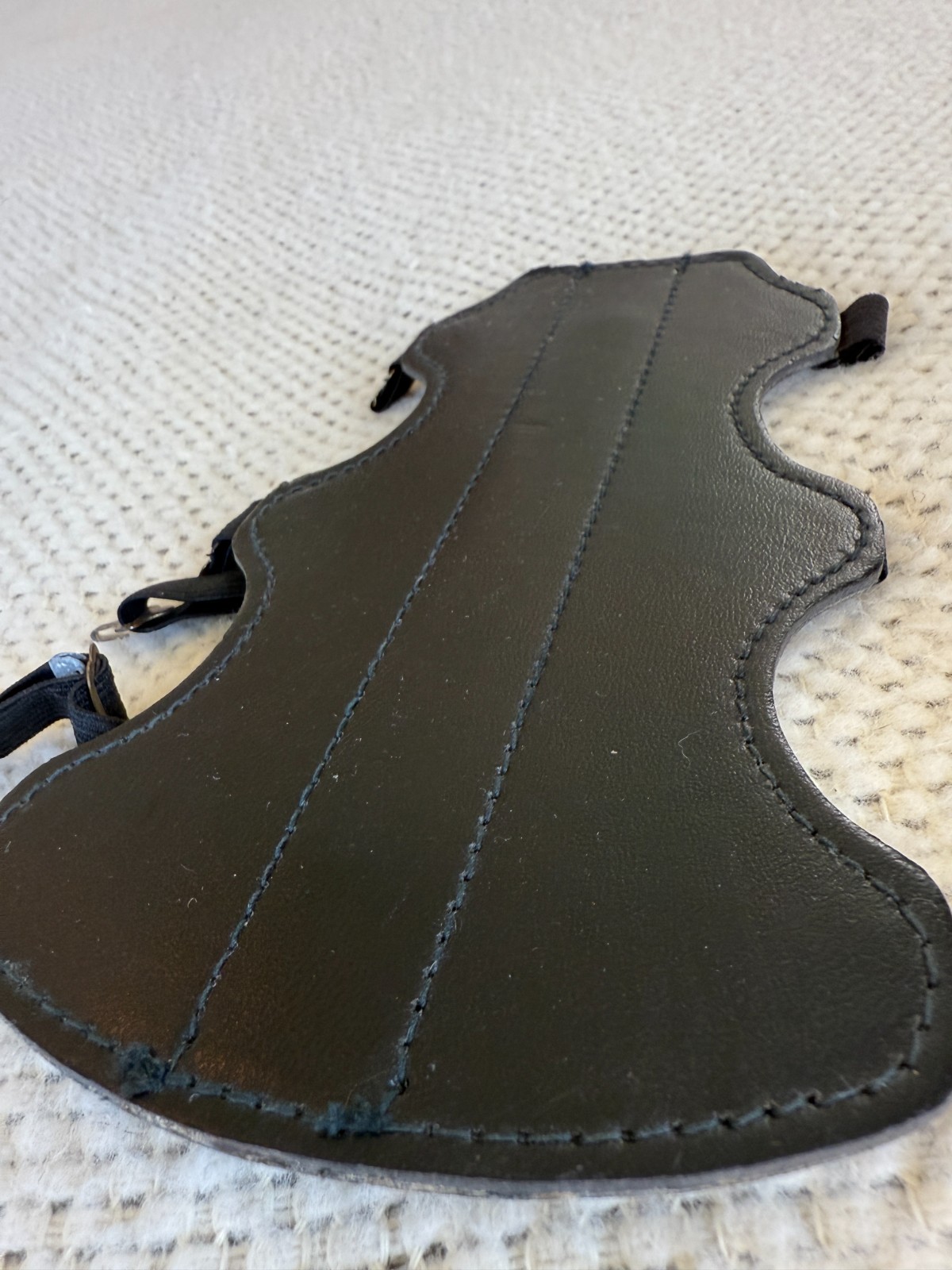Vintage Archery 3 Strap Arm Guard