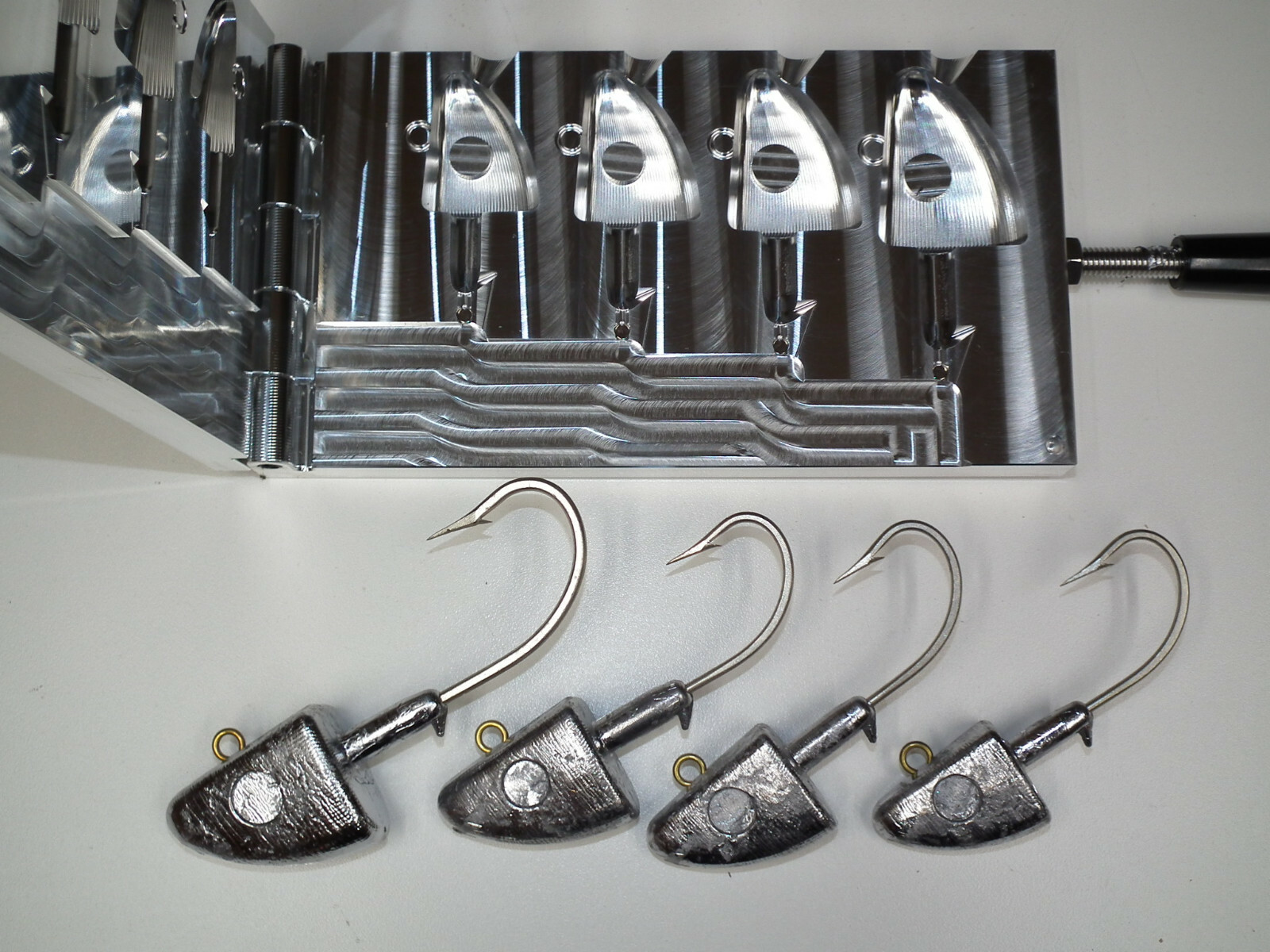 Saltwater Shad jig -3 with eyes jig mold 8,10,12,16oz CNC Aluminum Bass
