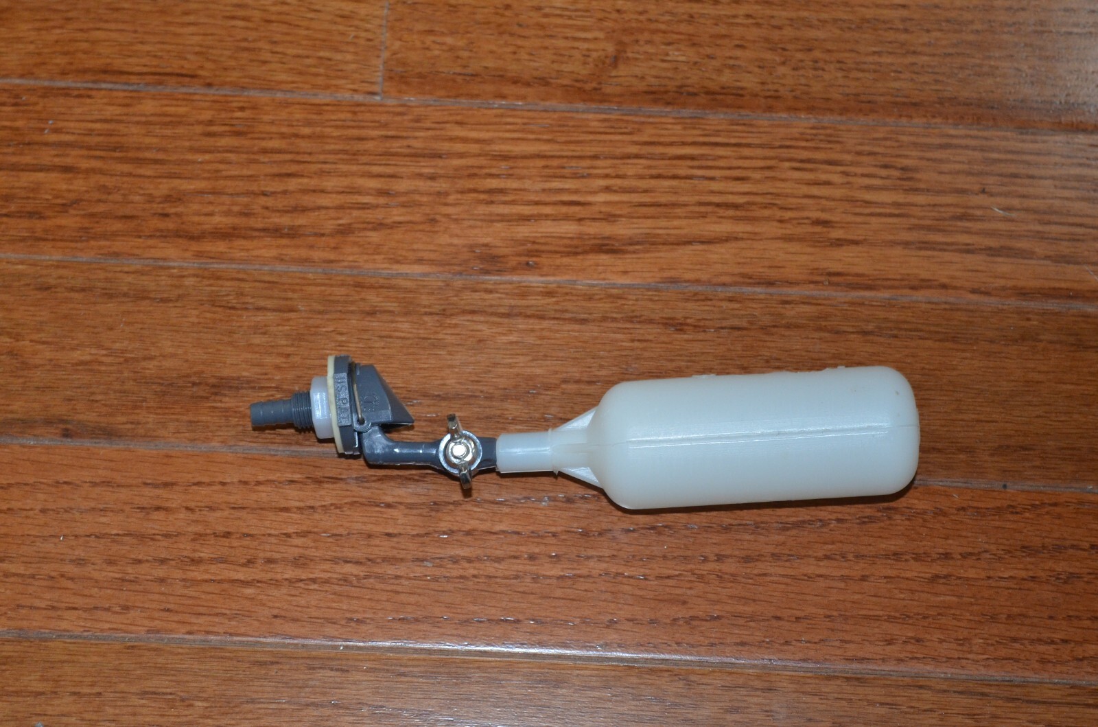 Kerick Mini Float Valve MAB22 1/4" Barbed