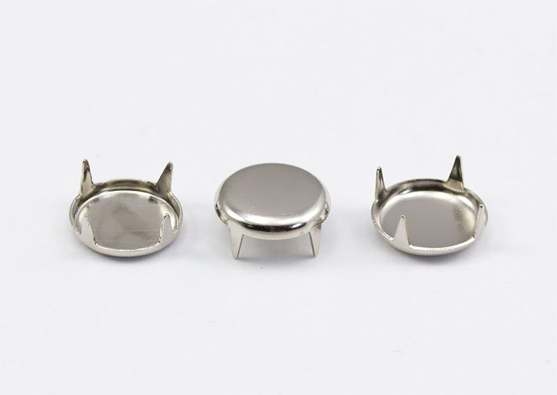 8mm Silver Spot Stud 4 Prongs Non Rusting - 75 PCS