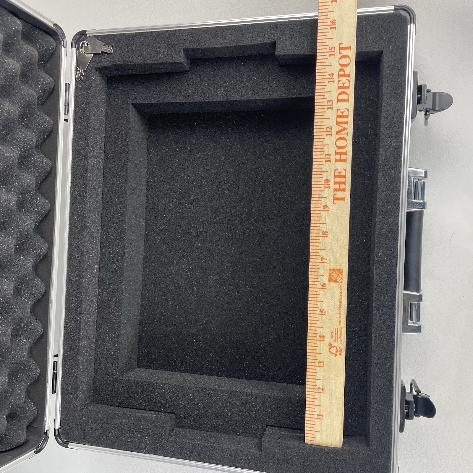 Analog Cases UNISON Custom Hardshell Foam Case 18x14” Locking w/ Keys
