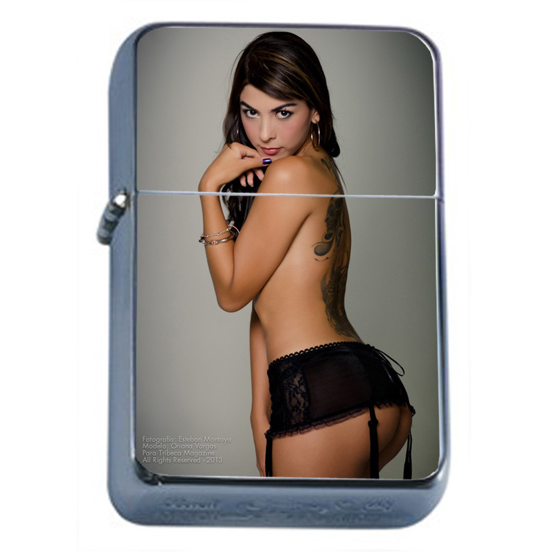 Colombian Pin Up Girls D2 Flip Top Oil Lighter Wind Resistant
