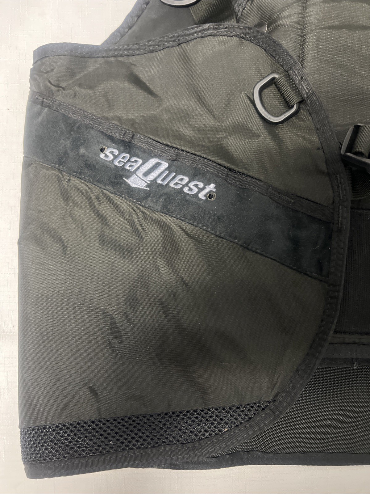 Seaquest Scuba Vest Size XL Nice!