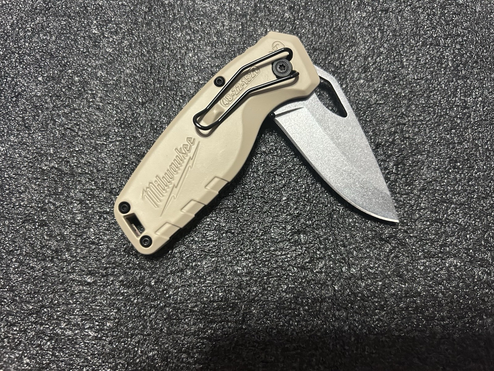 Custom Cerakote Milwaukee Fastback (48-22-1521)
