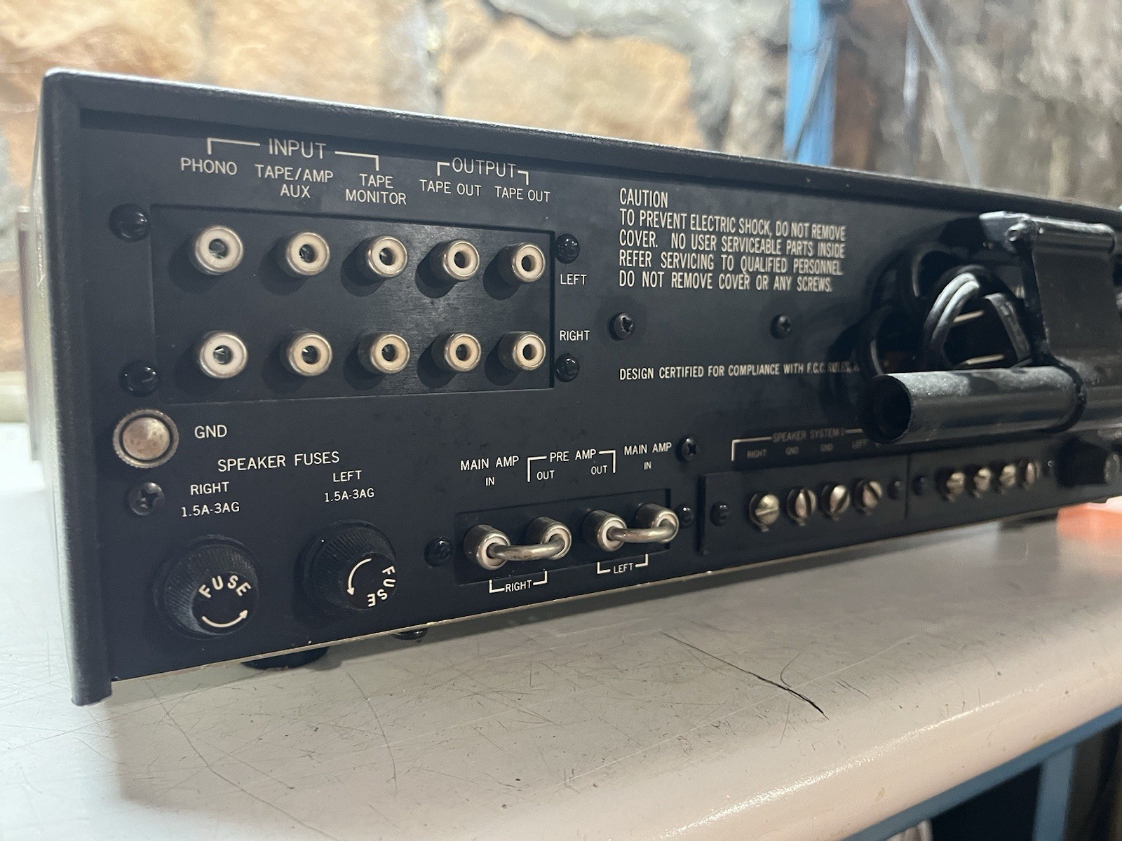 Harman Kardon 330B - Needs Work