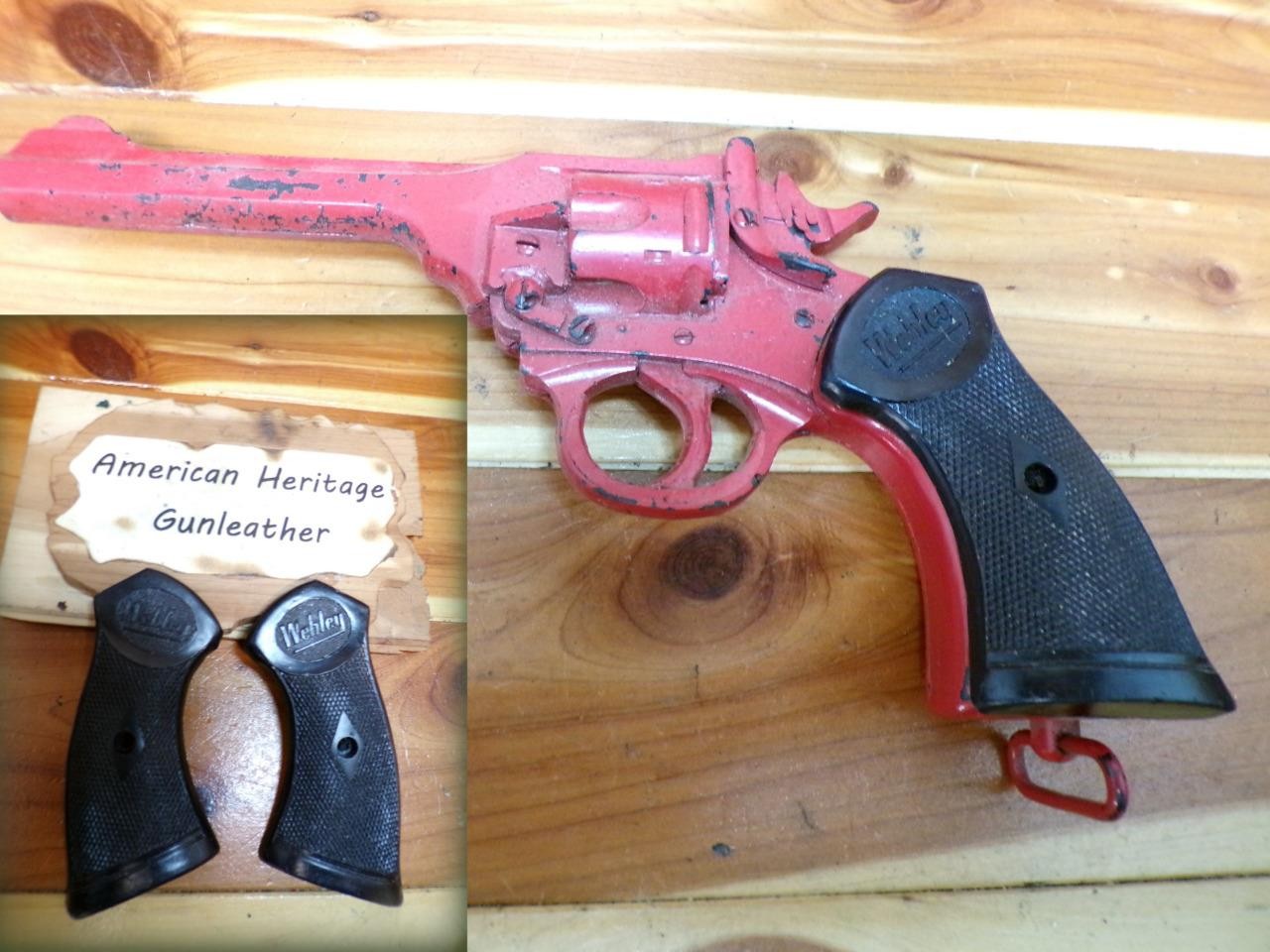 G136 NCO CLASSIC GRIP Reproduction Factory Gun Grips WEBLEY MK IV 32 38 Civilian