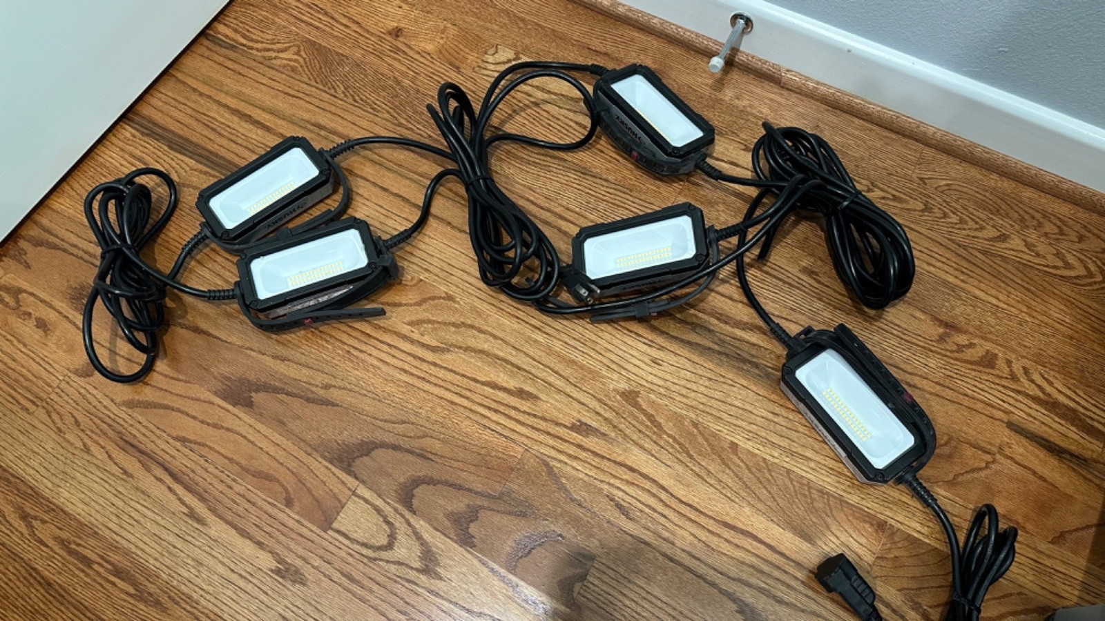 HUSKY 50 Ft. 7500-Lumen LED String Light Energy-Efficient Work Lights Aluminum!